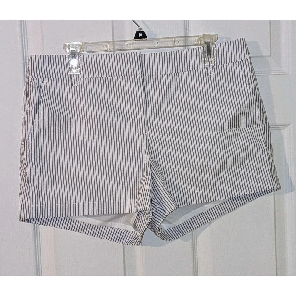 J.‎ Crew 3 1/2 Inch Seersucker Stripe Shorts Size 10 Blue White NWT $ 60